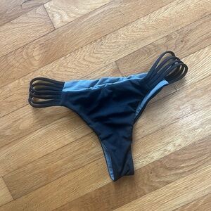 JOLYN Michael bottom, part of the OG surf line.